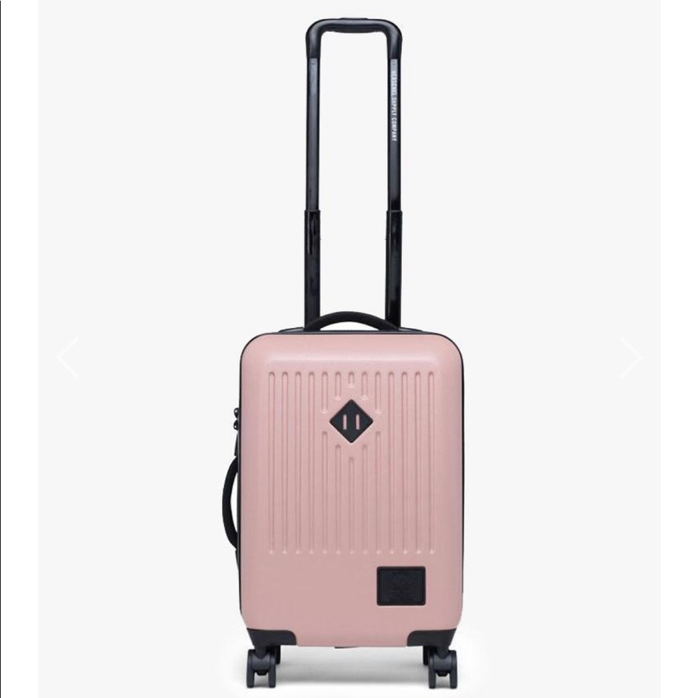 Herschel Carry On